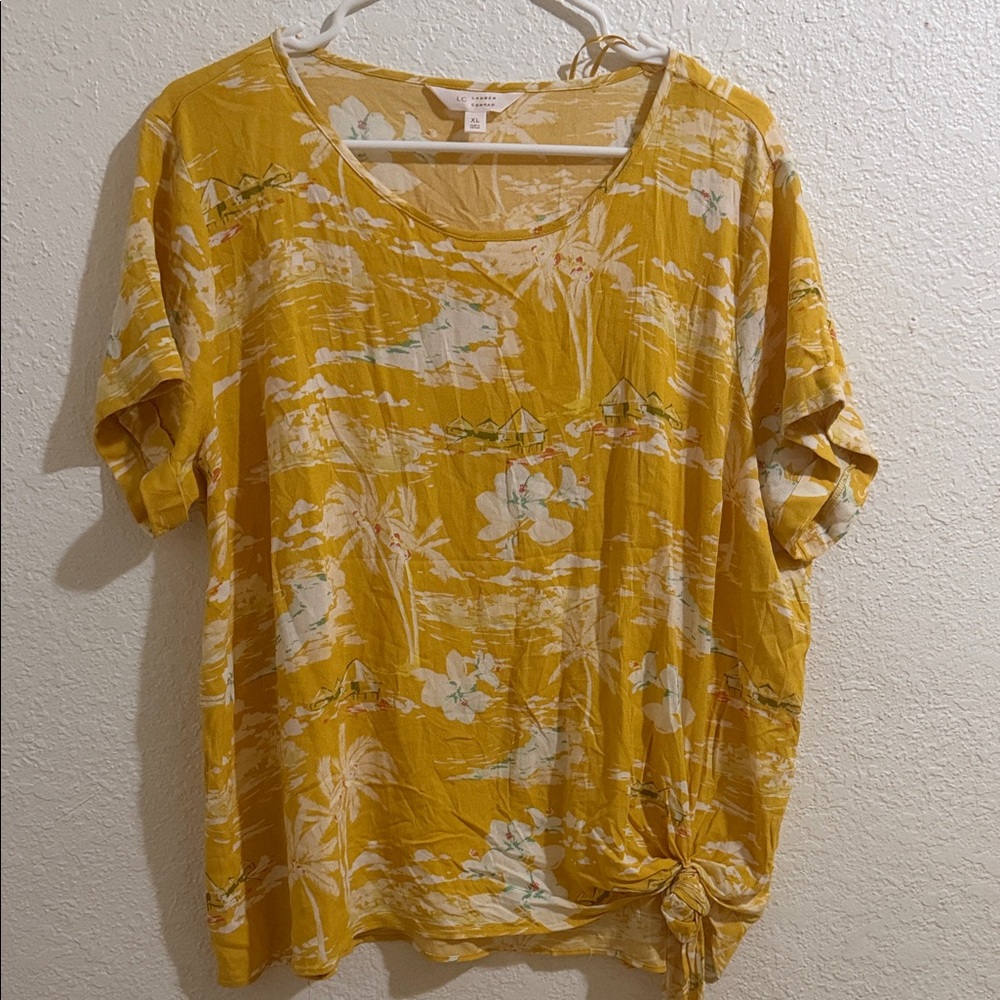 LC Lauren Conrad Yellow Floral Short Sleeve Top